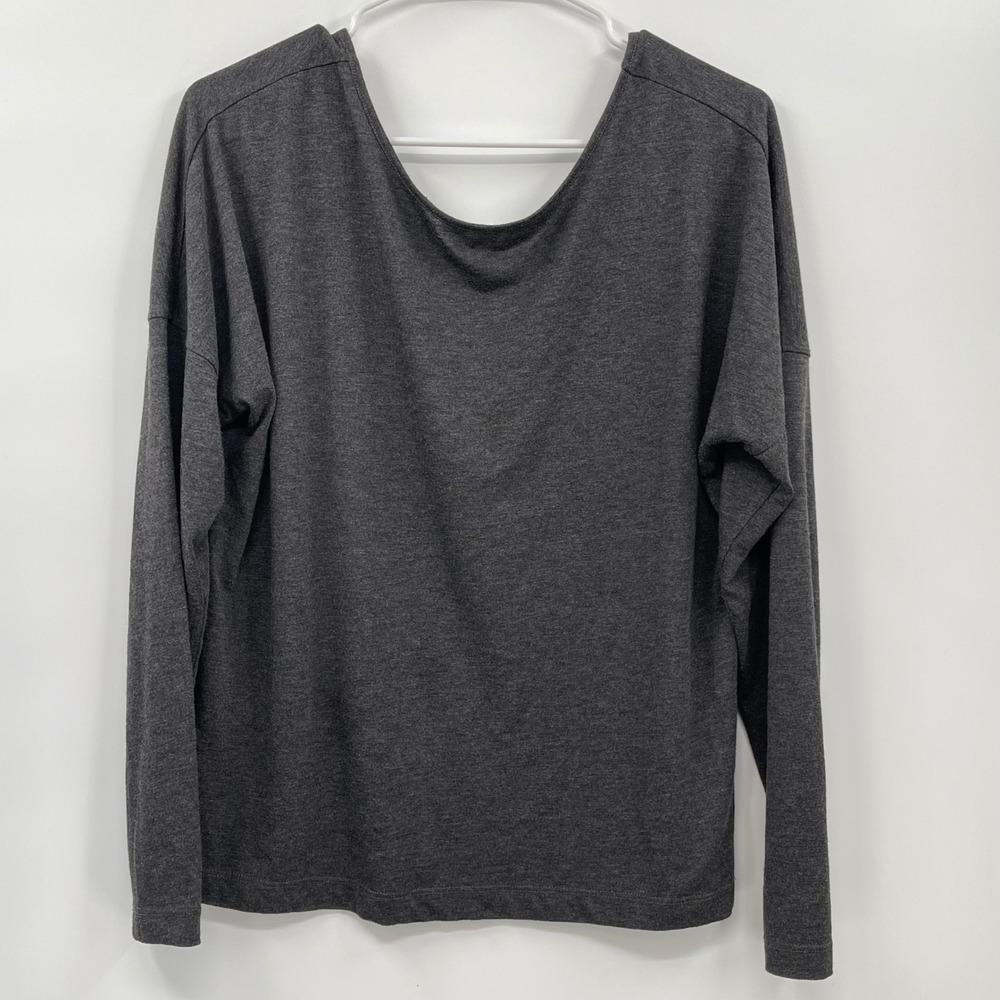 Lole Womens Medium Gray Long Sleeve V Neck Casual Top Shirt